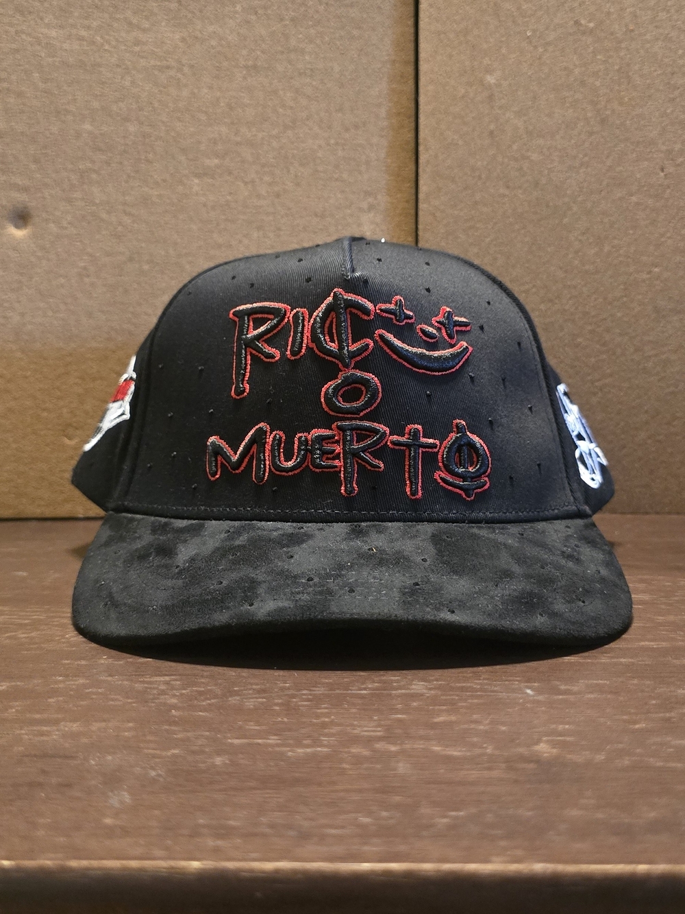 Black and Red Embroidered Men's Snapback Hat